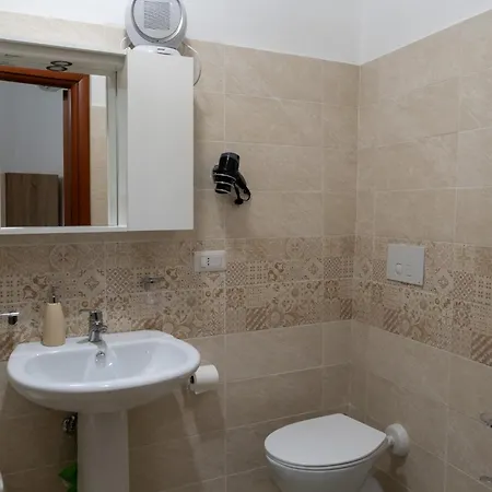 Apartament Per Turisti La Volta 46a